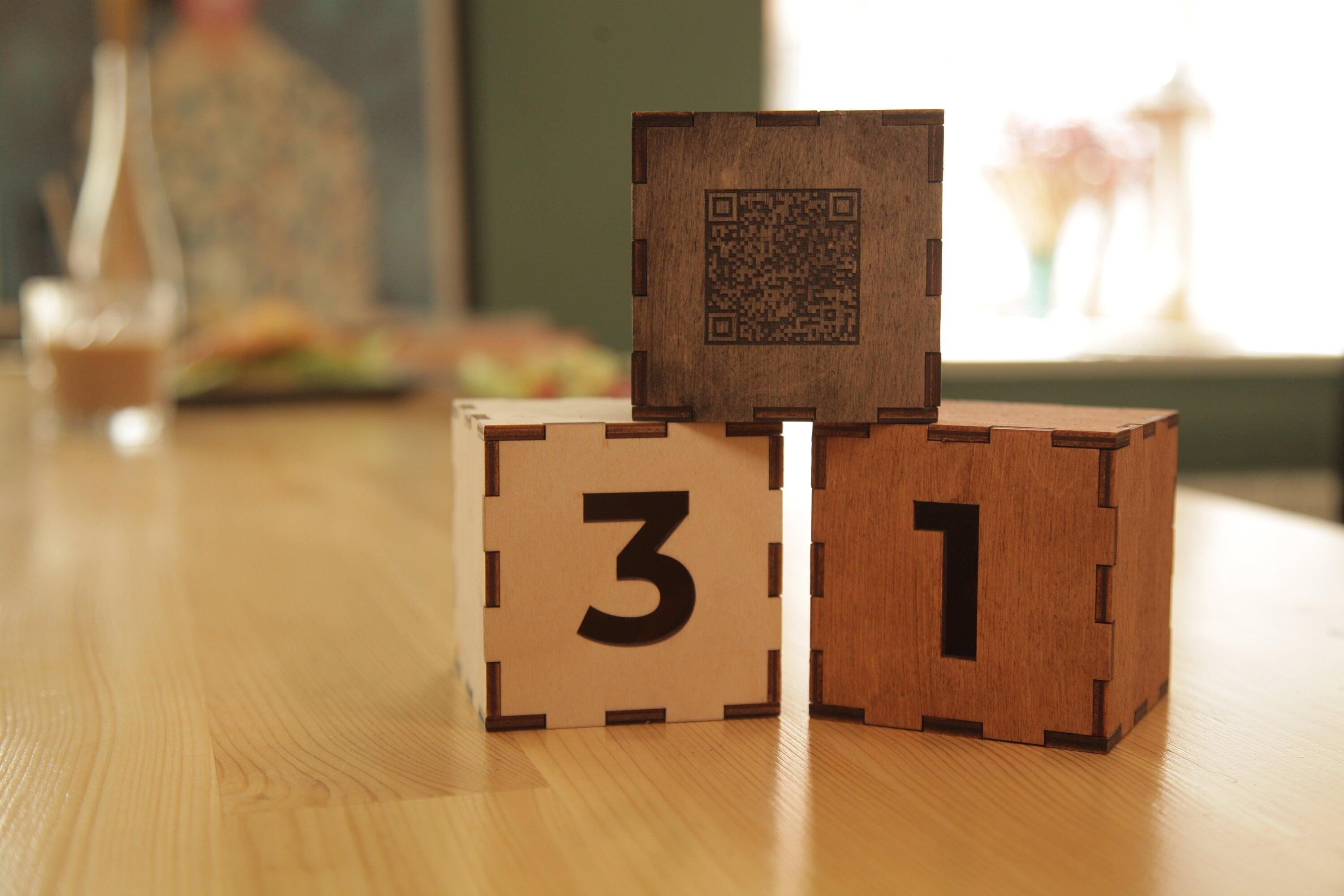 Wooden Number Cube with QR Code - Image 4